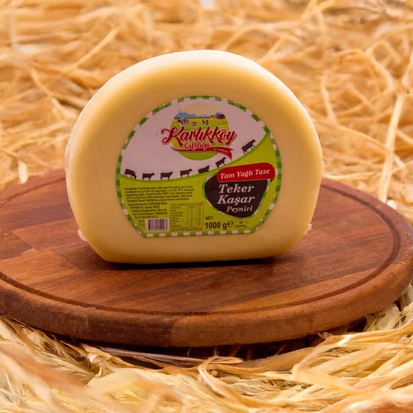 Karlıkköy Teker Kaşar Peyniri 1Kg